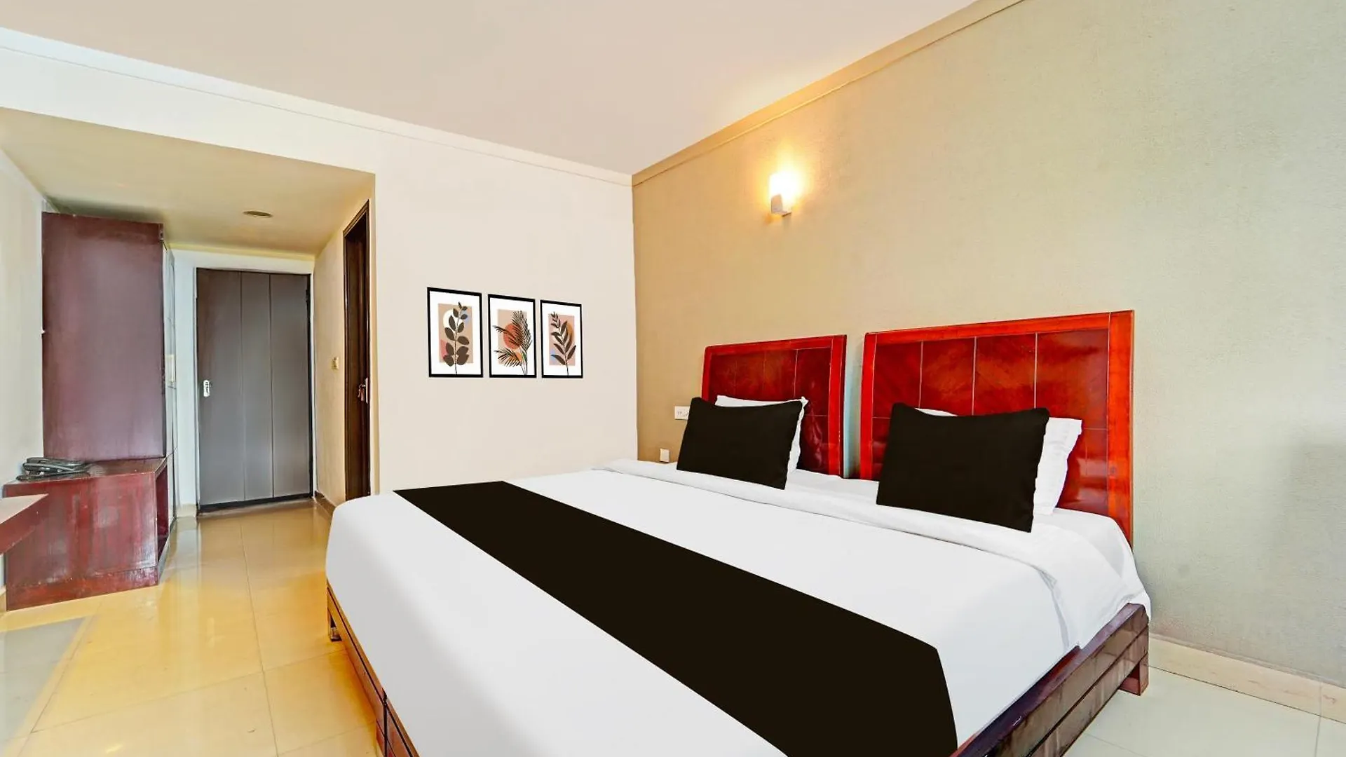 Hotel Super Collection O Alappuzha Town