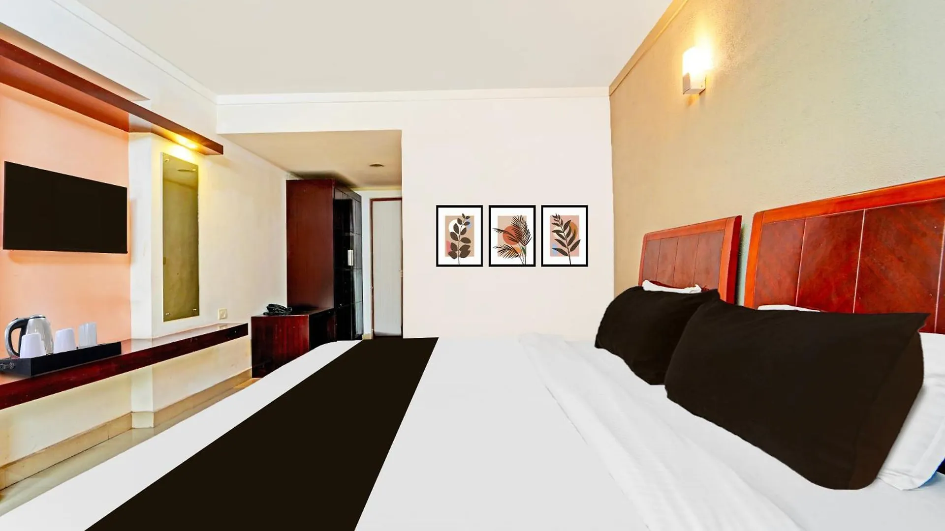 Hotel Super Collection O Alappuzha Town Inde
